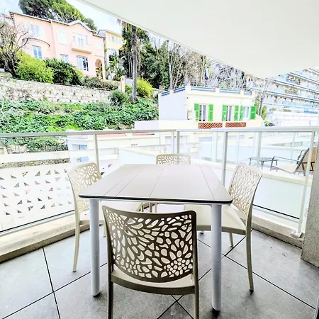 So Amata , A Deux Pas Du Port De