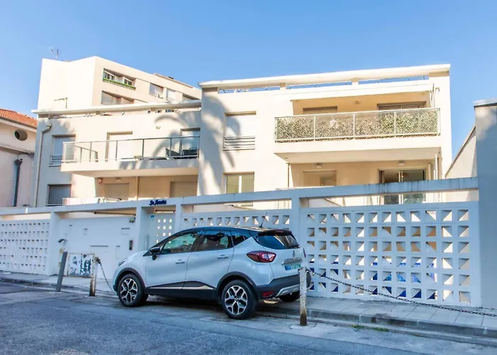 So Amata , A Deux Pas Du Port De